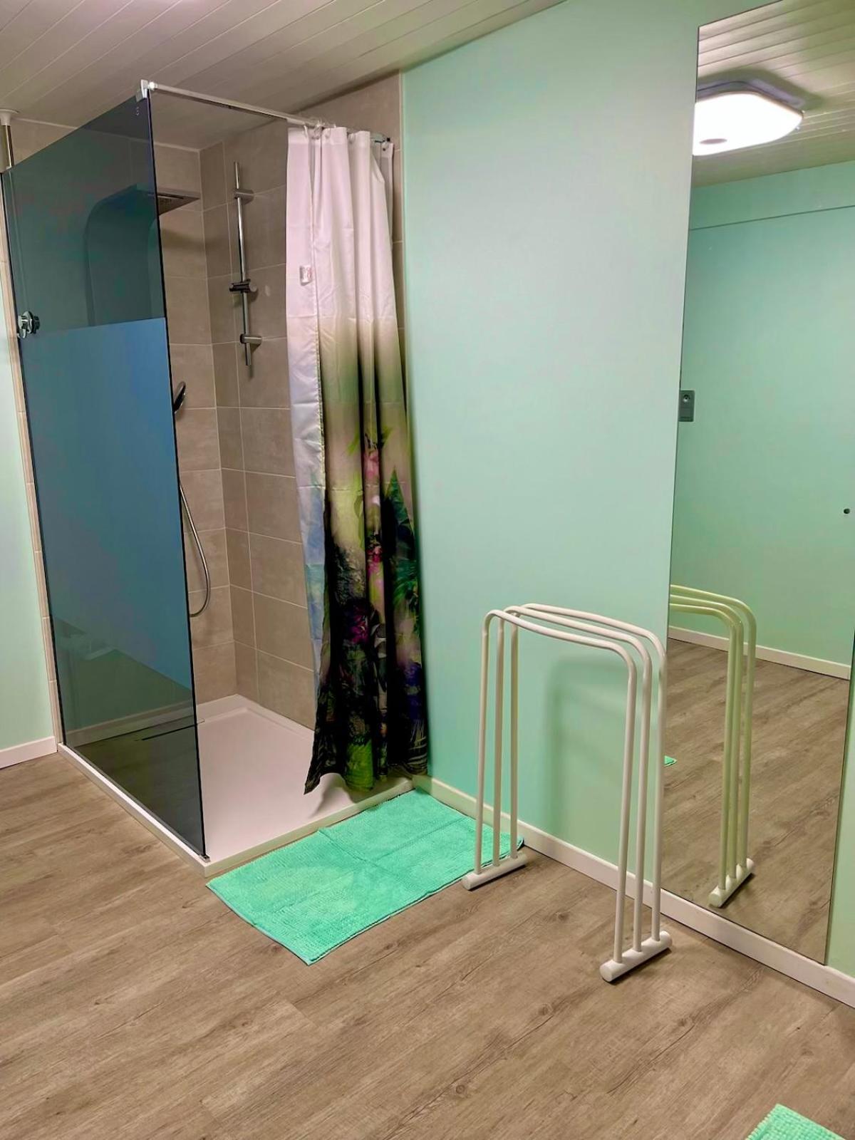 Appartement Dans Maison Familiale Bellevaux Esterno foto