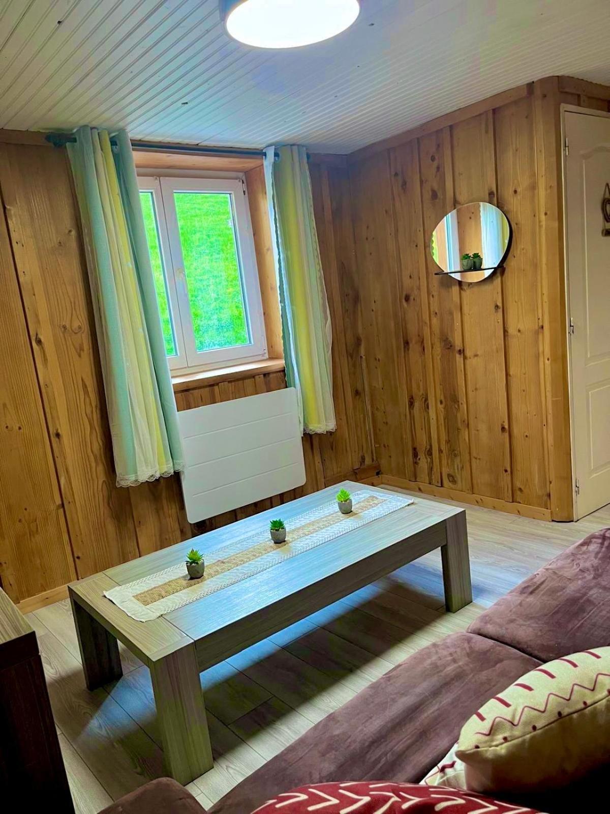 Appartement Dans Maison Familiale Bellevaux Esterno foto